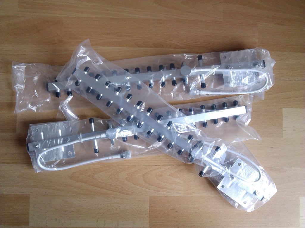 WIFI WLAN yagi 13DBI antenne 2,4 GHz richtantenne, Ophalen of Verzenden, Nieuw, Antenne