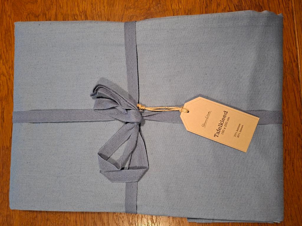 SlimLine tafelkleed met 6 servetten, blauw, nieuw, Huis en Inrichting, Tafelkleden, Nieuw, Rechthoek, Ophalen of Verzenden