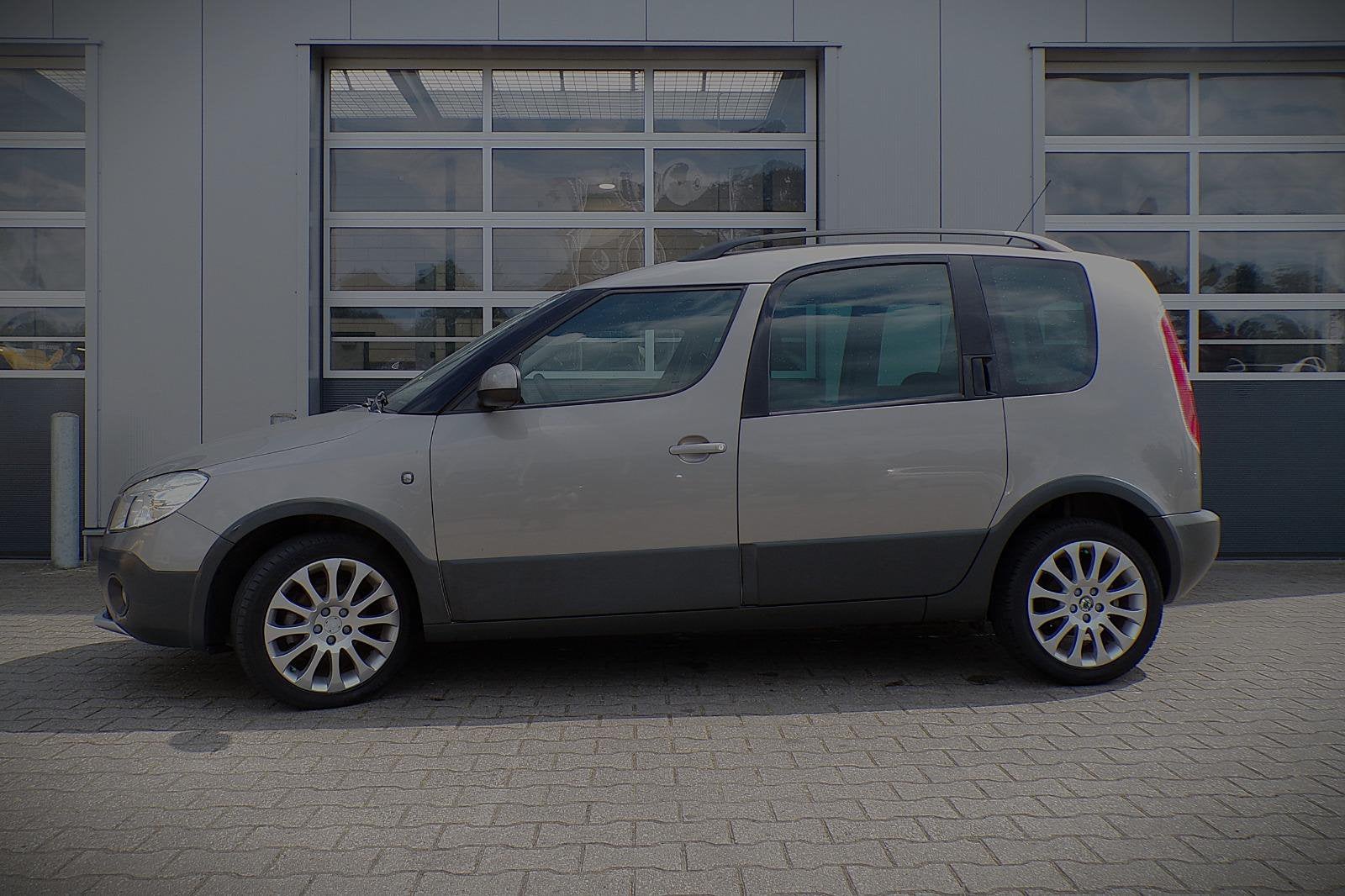 Skoda Roomster 1.2 TSI 63KW 2010 Beige, Auto's, Voorwielaandrijving, 450 kg, 4 cilinders, Roomster