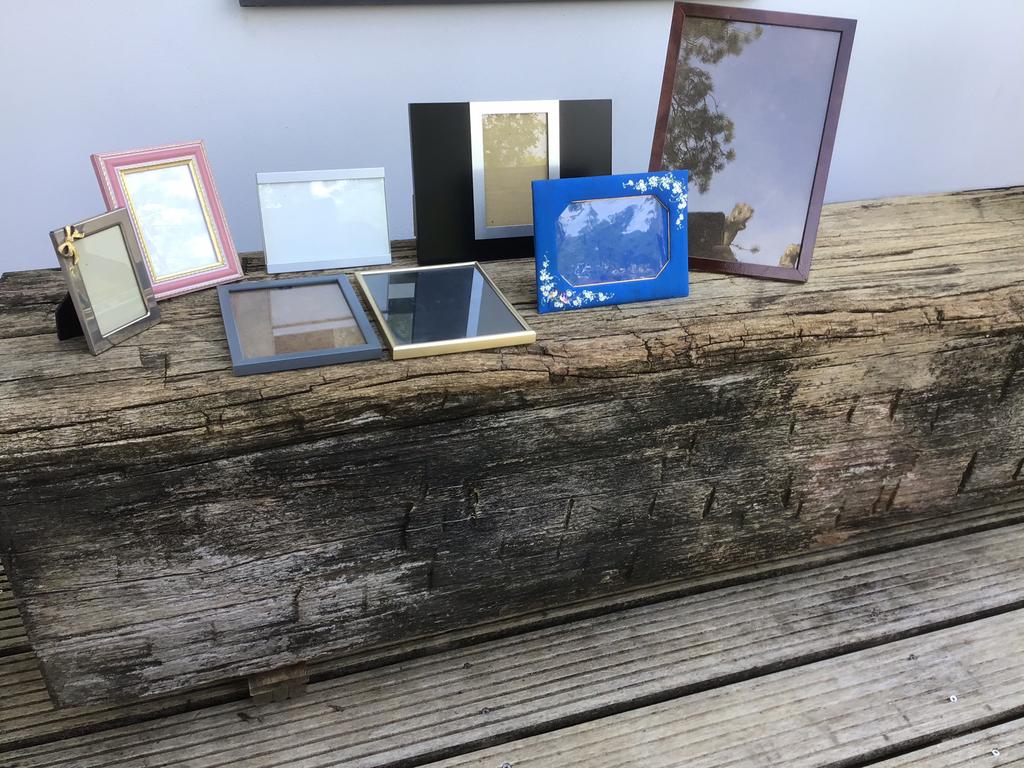 8 diverse fotolijstjes - hout - stof - aluminium- metaal, Ophalen of Verzenden, Zo goed als nieuw, Metaal of Aluminium, Minder dan 50 cm
