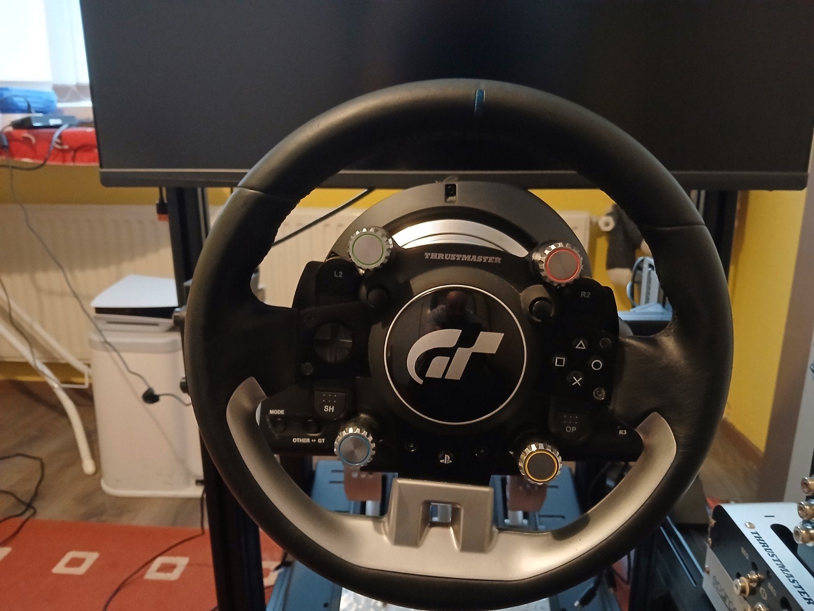 Thrustmaster tgt 2 base + 3 stuurwielen, Ophalen, Zo goed als nieuw