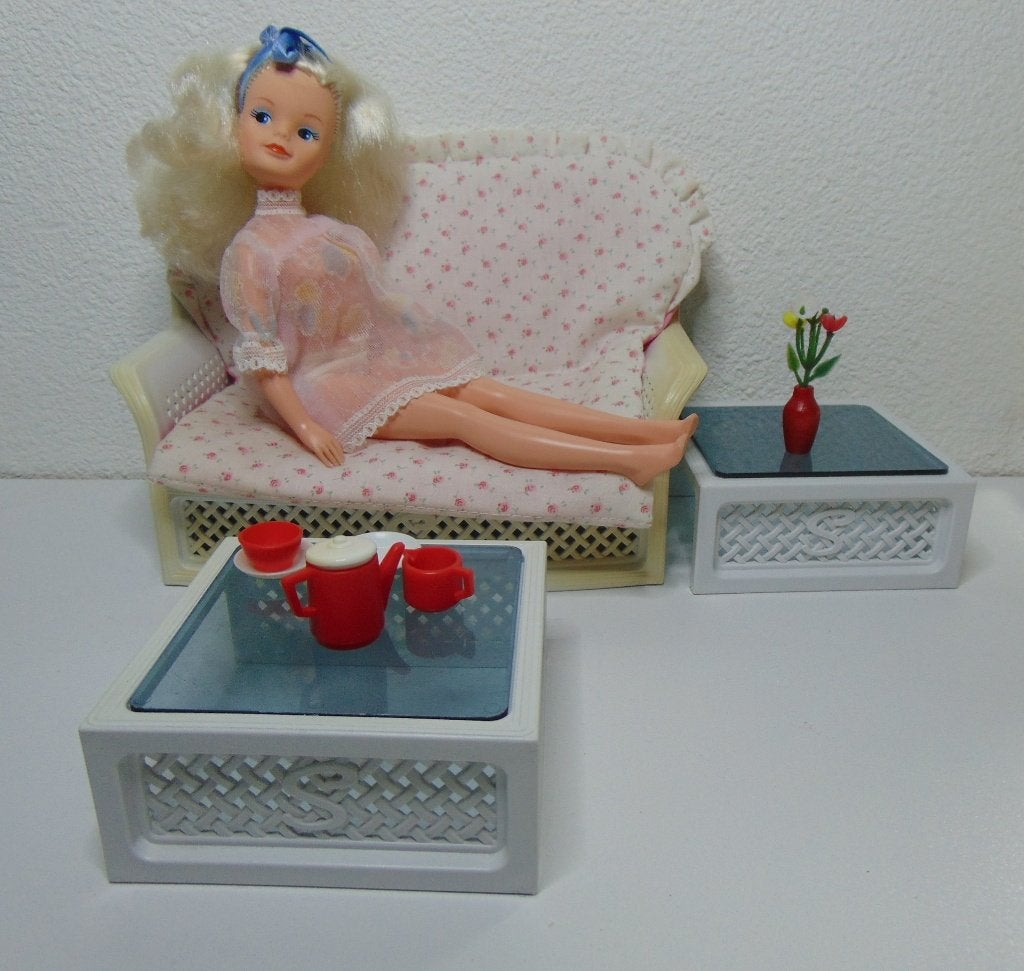 Zeer mooie vintage Sindy met tuin set, Ophalen of Verzenden, Gebruikt, Pop