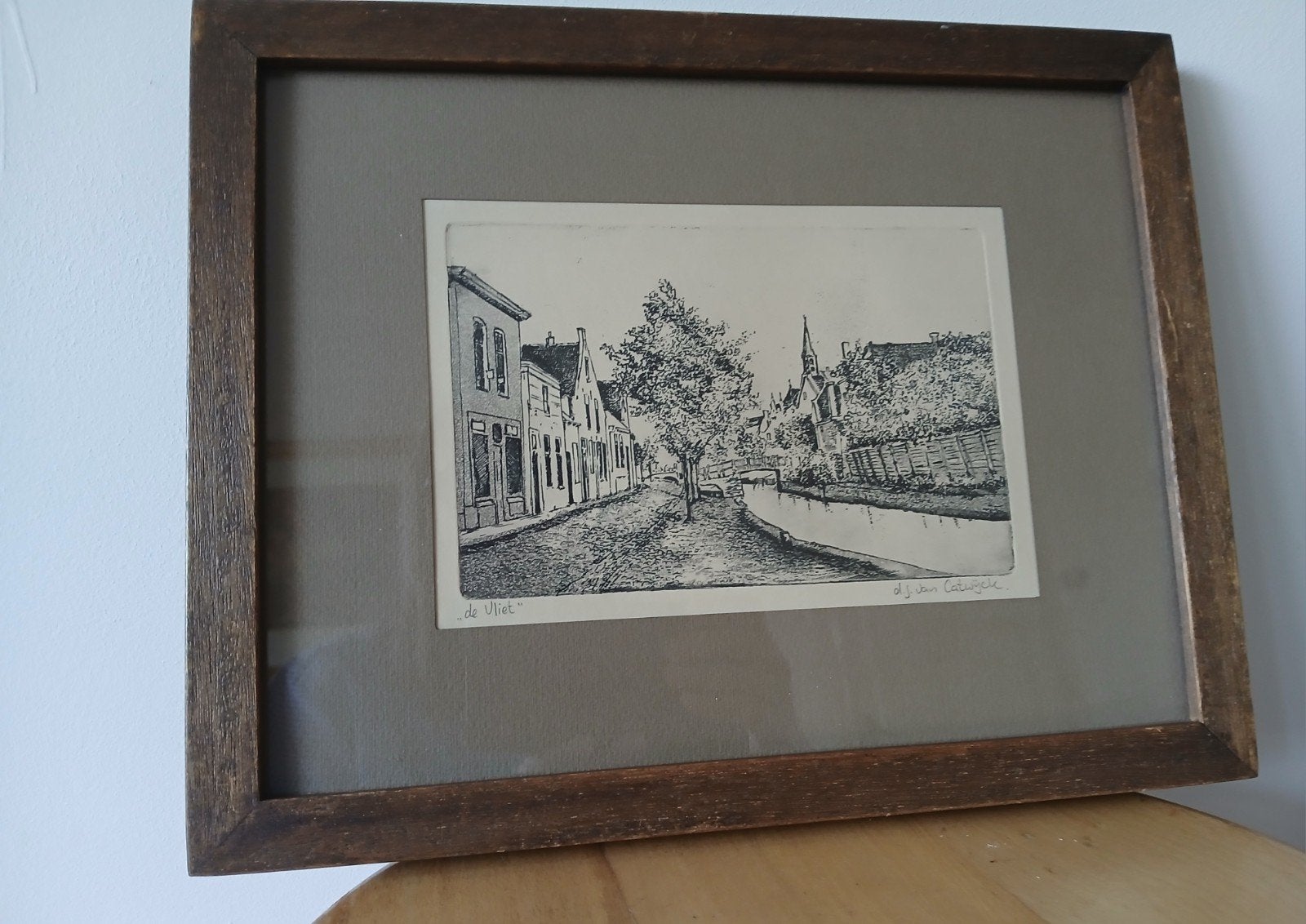 Ets Rijnsburg, door D.J van Catwijck., Antiek en Kunst, Gesigneerd, Ets, Stadsgezicht, 19 cm