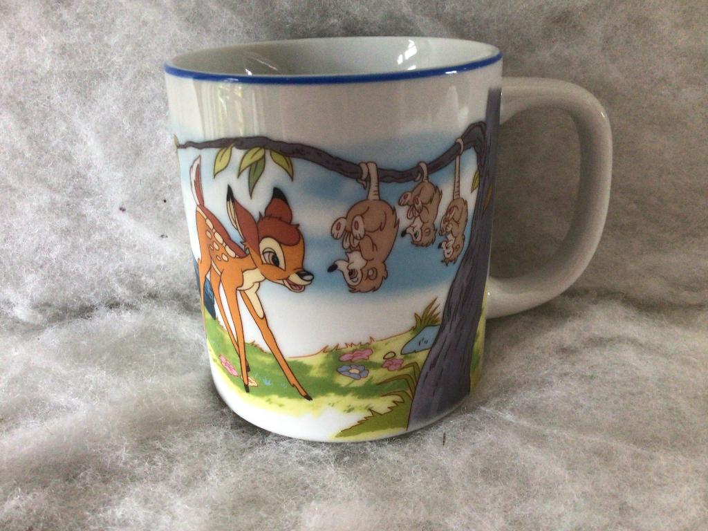 Vintage mok. Bambi. Walt Disney Company. Japan, Ophalen of Verzenden, Zo goed als nieuw, Servies
