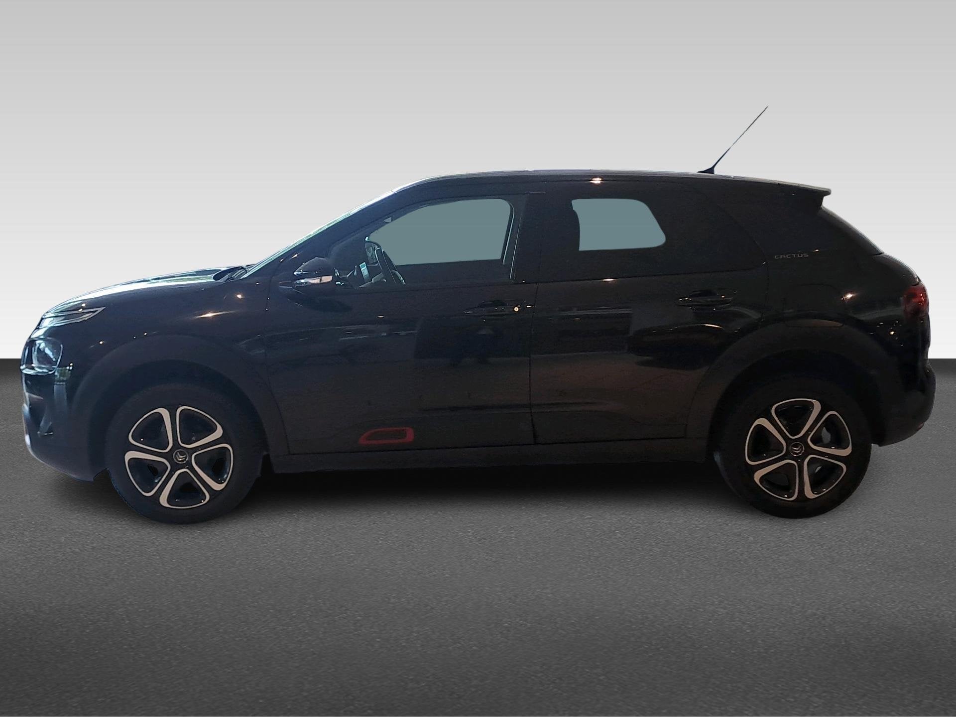 Citroën C4 Cactus 1.2 PureTech C-series, Voorwielaandrijving, Parkeersensor, Gebruikt, Euro 6