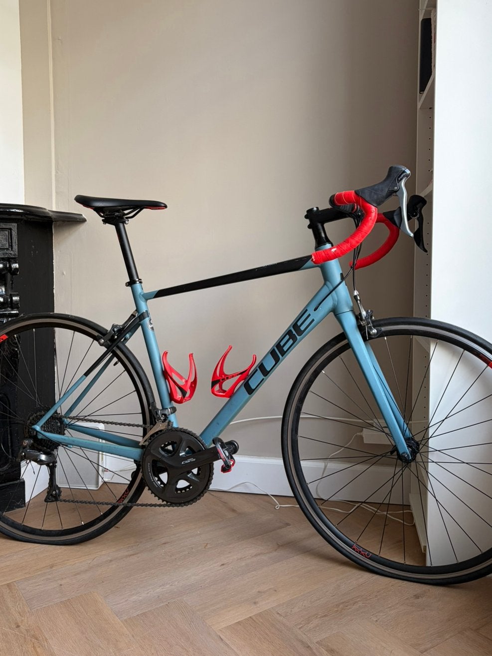 Cube racefiets, lichtgewicht en snel (maat 56cm)., Fietsen en Brommers, 28 inch, Gebruikt, 10 tot 15 versnellingen, Velgrem