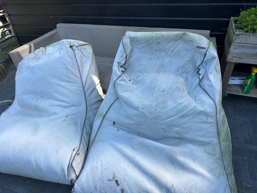 Outbag zitzakken (2 stuks) - Gebruikt, Huis en Inrichting, Ophalen, Gebruikt, Wit, Zitzak