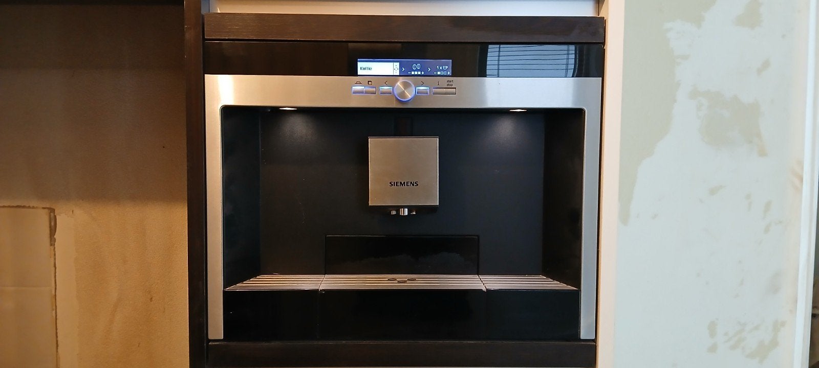 Siemens TK76K572 Inbouw Koffiezetapparaat - Volautomaat, Ophalen, Gebruikt, Koffiemachine, Koffiebonen