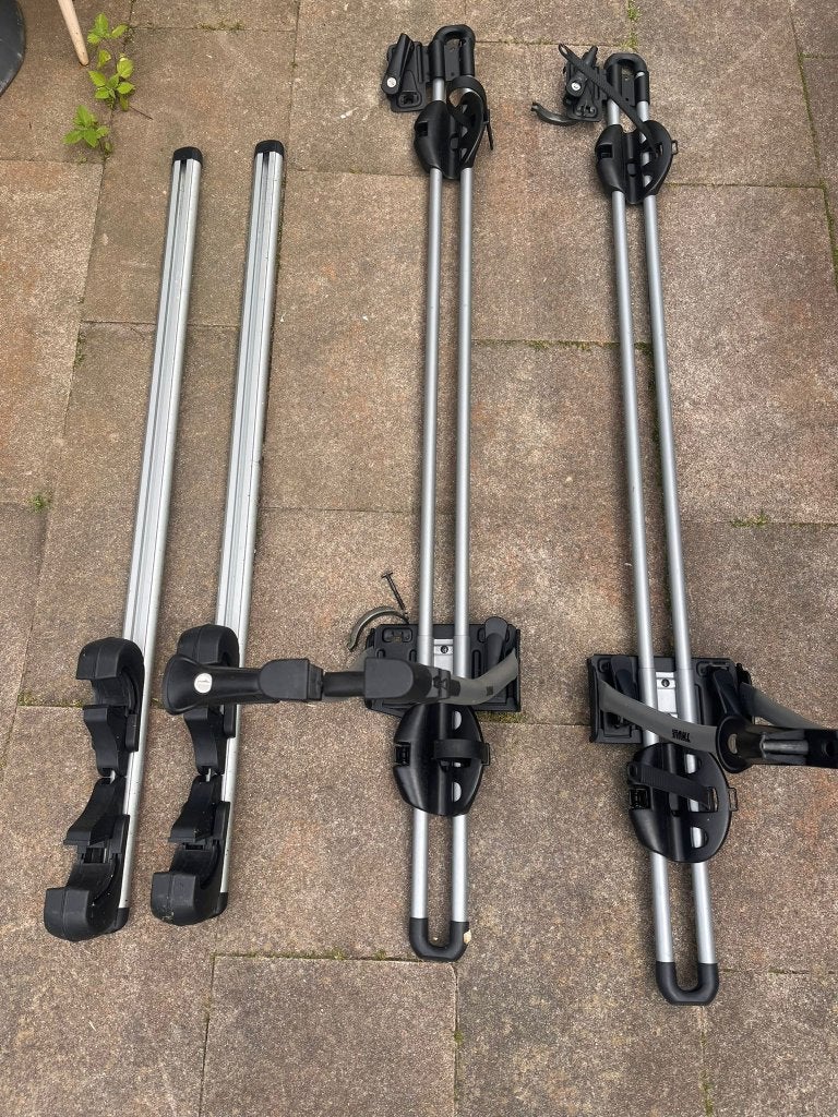 Thule fiets dakdragers (FreeRide), Ophalen, 2 fietsen, Gebruikt, Dakdrager