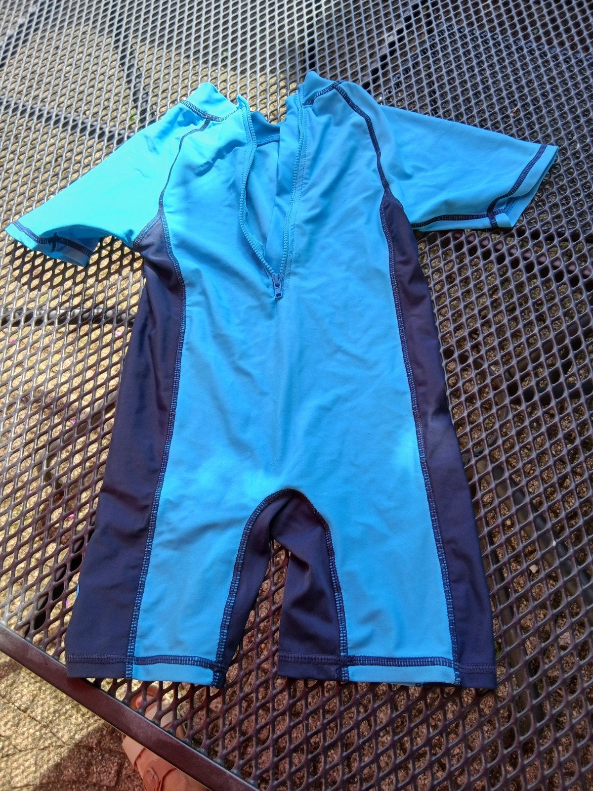 Spex uv zwempak maat 110. Ziet er nog prima uit. Rits ok., Kinderen en Baby's, Jongetje of Meisje, Badpak, Ophalen of Verzenden