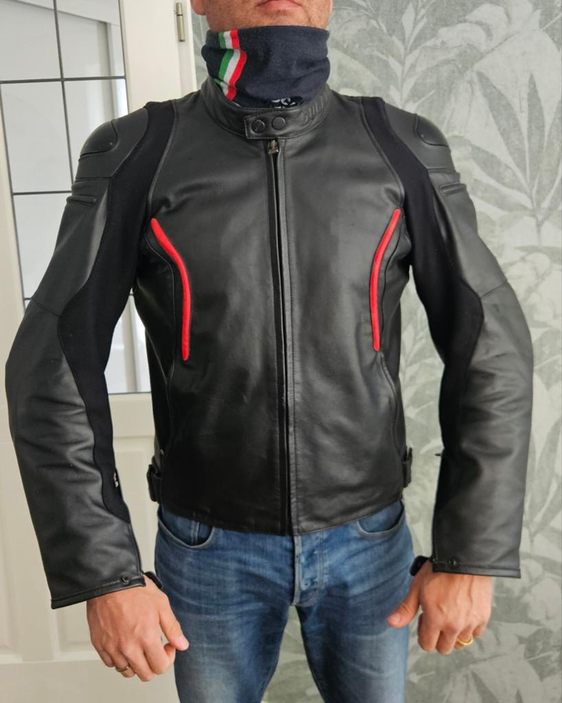 Ducati by Dainese Stealth C2 motorjas Mt 52 - zgan, Motoren, Kleding | Motorkleding, Heren, Jas | leer, Ophalen of Verzenden, Nieuw zonder kaartje