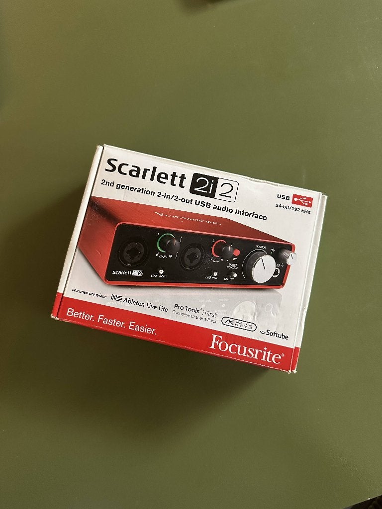 Focusrite Scarlett 2i2 2nd gen audio interface /audio opname, Computers en Software, Geluidskaarten, Ophalen of Verzenden, Zo goed als nieuw