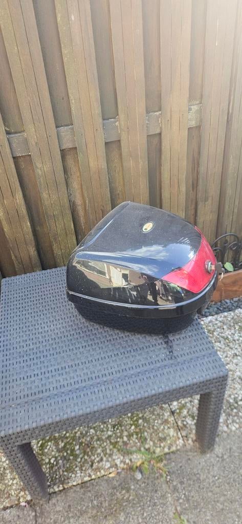 Piaggio Zip koffer inclusief bevestigingsmateriaal, Ophalen of Verzenden