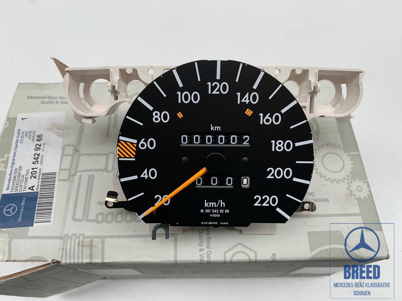 NOS Kilometerteller voor Mercedes-Benz W201 190E 2.0, Auto-onderdelen, -, Nieuw, Ophalen of Verzenden, -