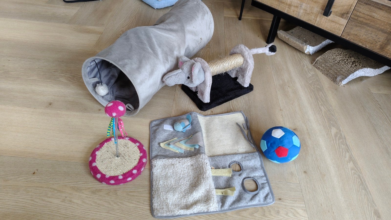 5 delig pakket kitten speelgoed, Ophalen, Zo goed als nieuw, Overig speelgoed