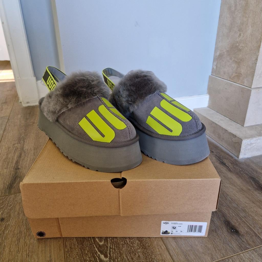 Ugg funkette maat 43 pantoffels, Ophalen of Verzenden, Nieuw, Pantoffels of Sloffen