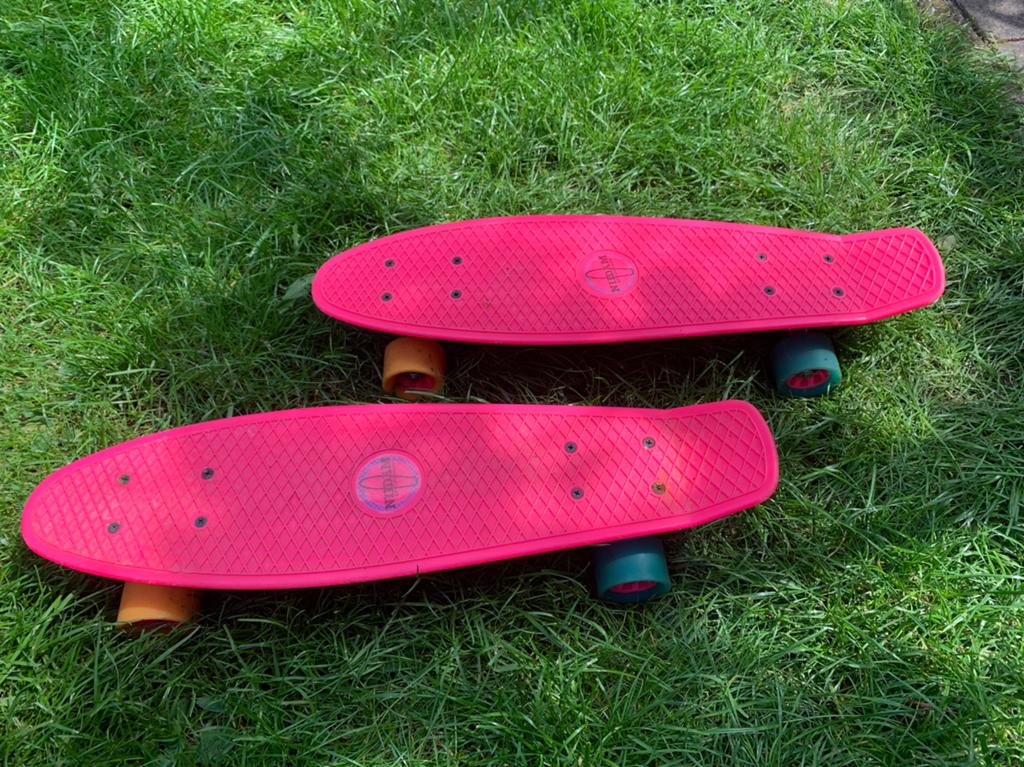 Roze skateboard, Ophalen of Verzenden, Zo goed als nieuw