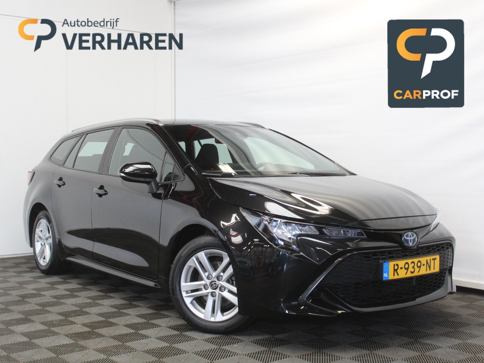 Toyota Corolla Touring Sports 1.8 Hybrid Active CLIMATE | AD, 1345 kg, Gebruikt, 4 cilinders, Corolla
