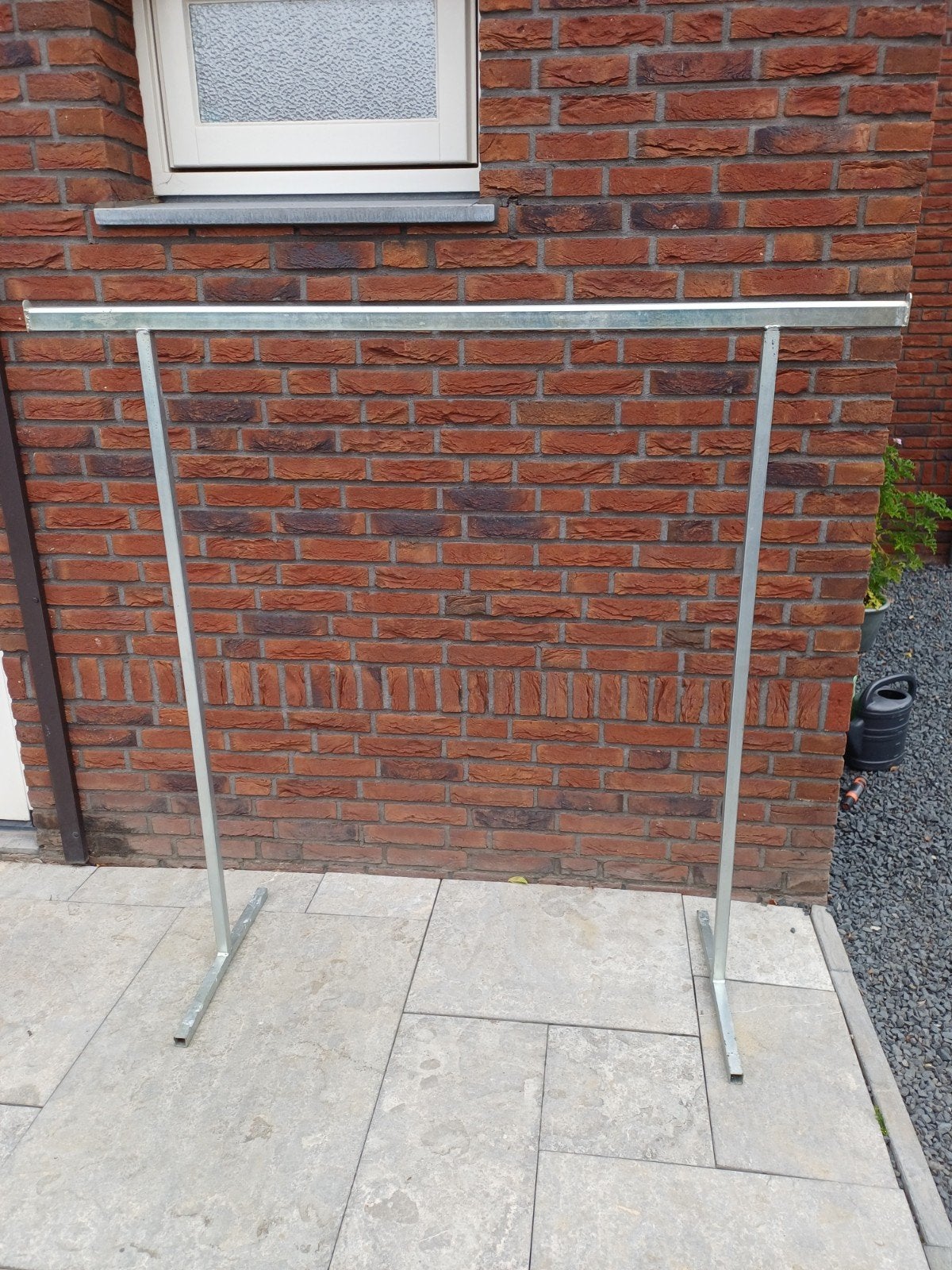 kledingrek, Ophalen