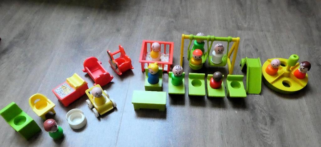 Fisher Price Little People onderdelen schooltje en baby,, Kinderen en Baby's, Speelgoed | Fisher-Price, Ophalen of Verzenden, Zo goed als nieuw