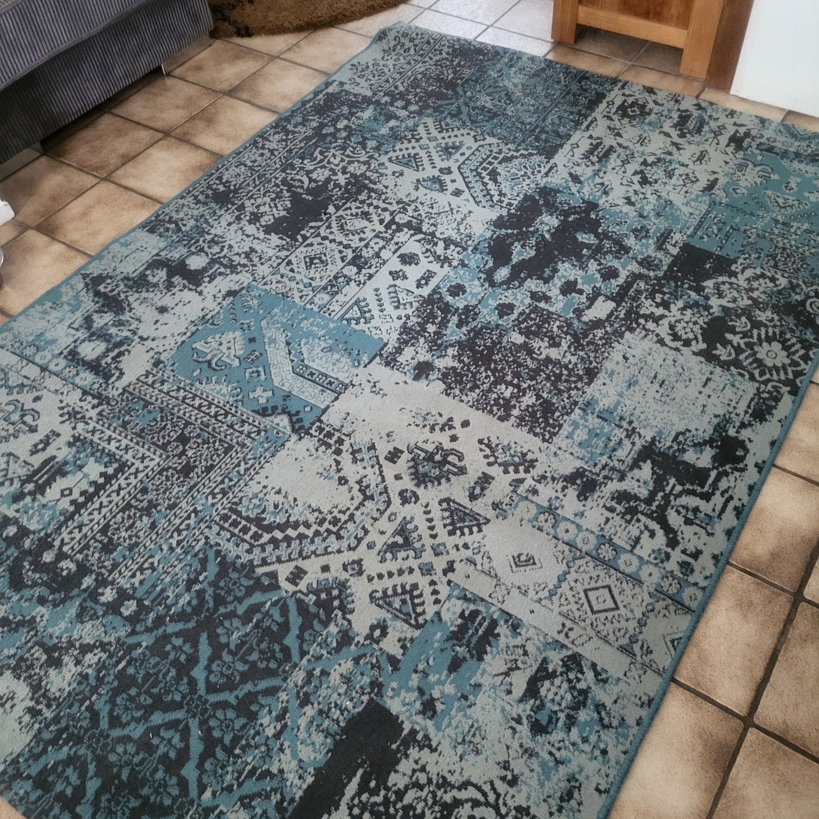 Alleen ophalen vloerkleed 230 x 150cm, Ophalen, Gebruikt, 100 tot 150 cm, Blauw