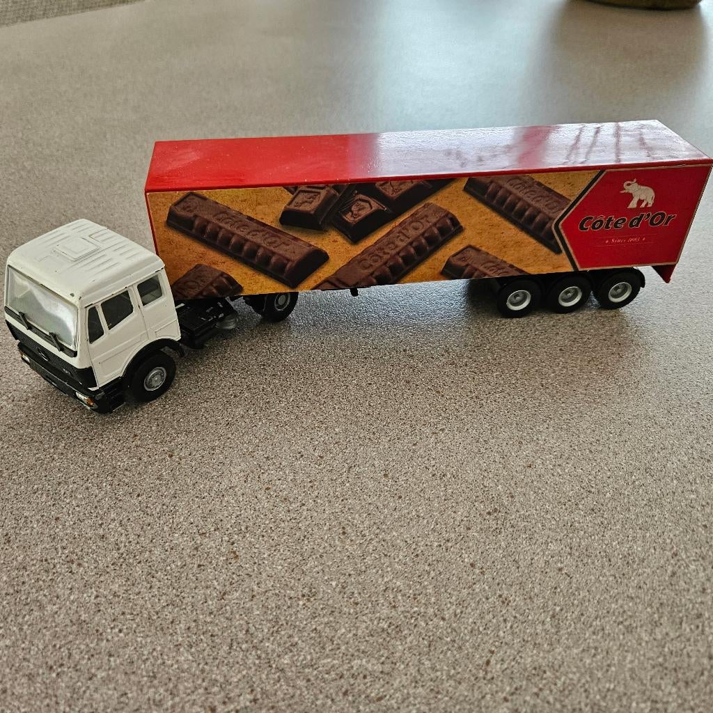 LION CAR: MERCEDES TREKKER MET OPLEGGER ( Loop of sloop), Ophalen of Verzenden, Gebruikt, Bus of Vrachtwagen, Lion Toys