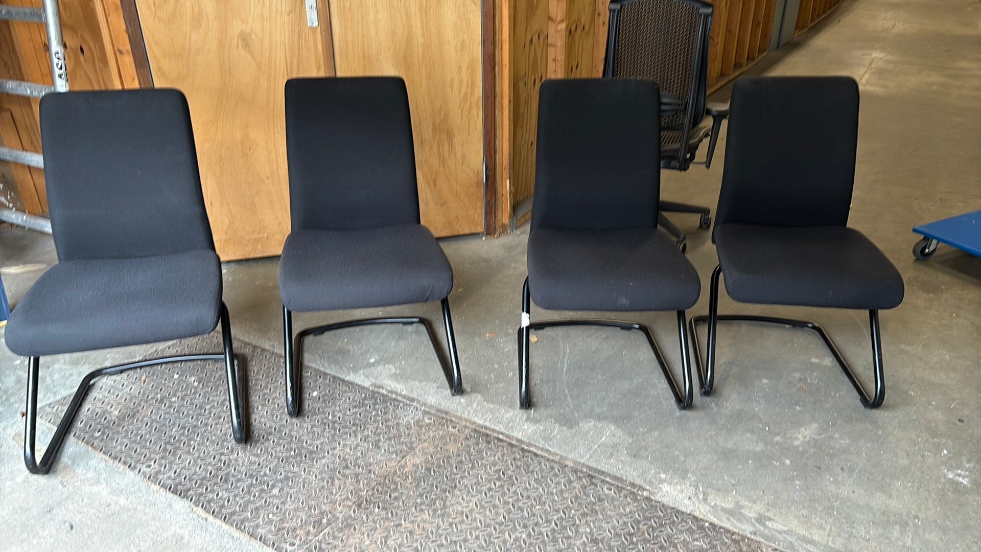 Gebruikte vergaderstoelen 6 stuks, Huis en Inrichting, Ophalen of Verzenden, Zo goed als nieuw, Zwart