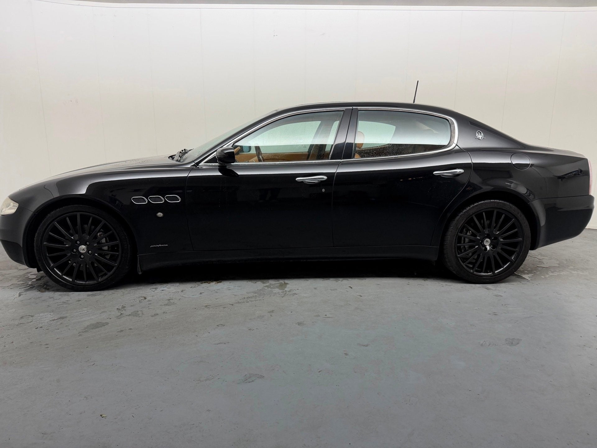 Maserati Quattroporte 4.2 Executive GT # ZF # Leder # Clima, Automaat, Gebruikt, 8 cilinders, Zwart
