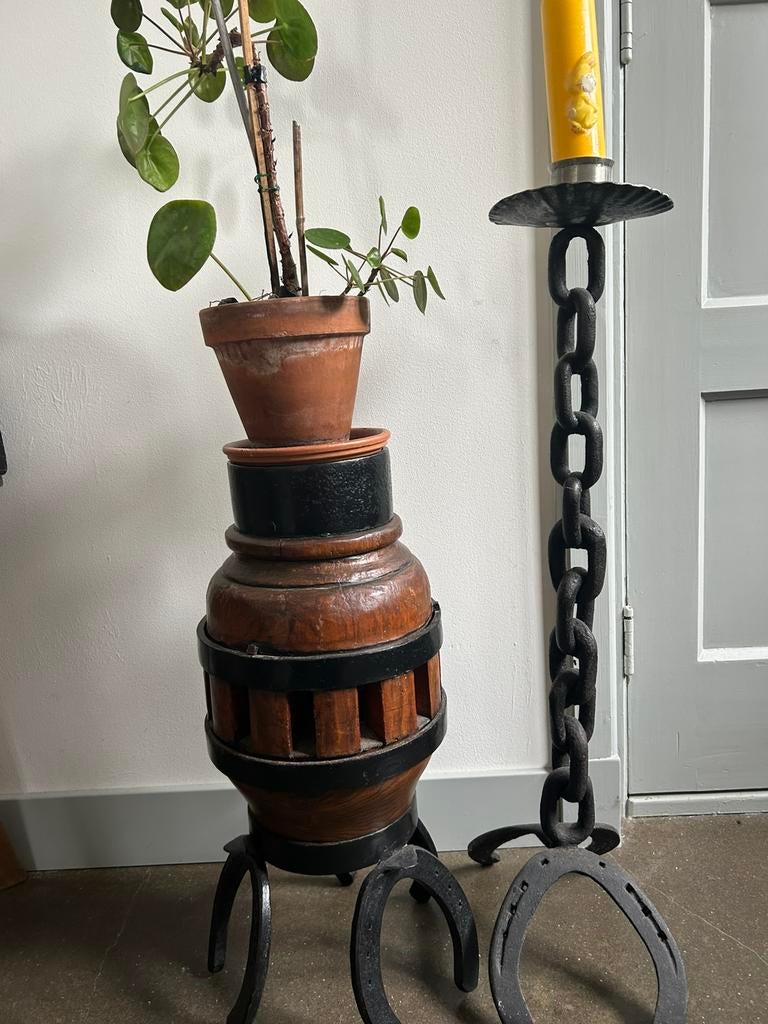 Antiek Kandelaaren planten standaard/ antieke naaf karwiel, Antiek en Kunst, Ophalen, Koper of Brons