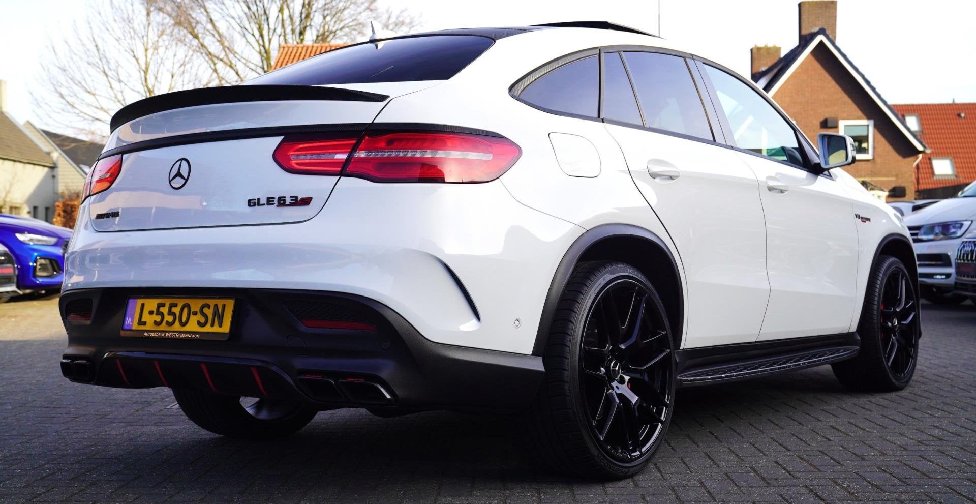 Mercedes-Benz GLE-klasse Coupé AMG 63 4MATIC | Massage | 36, 5461 cc, Gebruikt, Automatische klimaatregeling, Wit