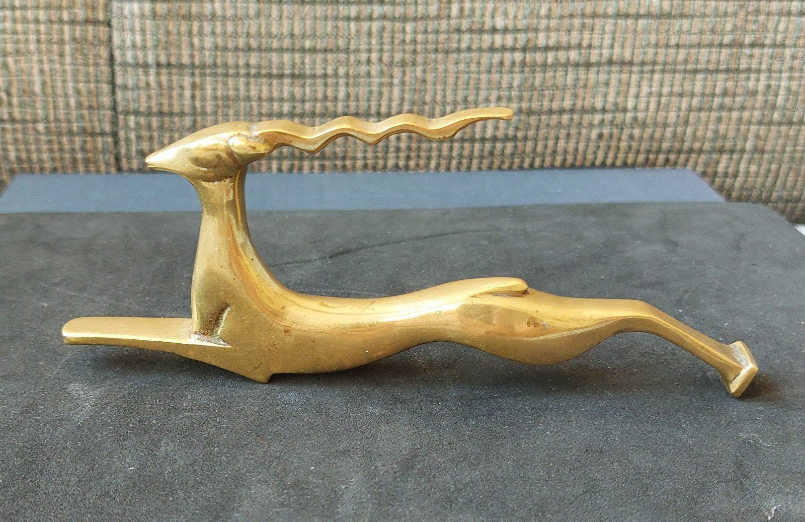 Art Deco Steenbok, Verzenden