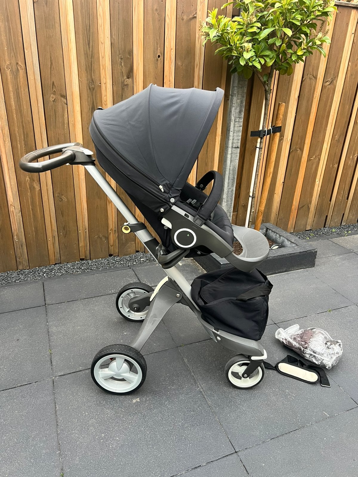Stokke Xplory kinderwagen zwart, Kinderen en Baby's, Ophalen, Gebruikt, Overige merken, Zonnekap