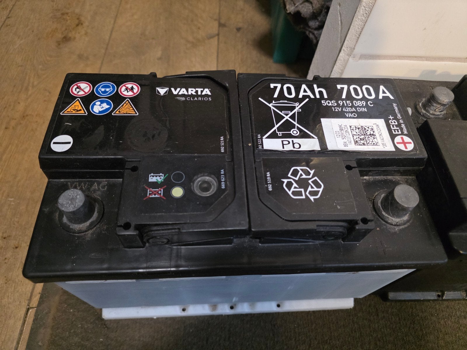 Varta 12v 70ah 700a auto accu, ., Gebruikt, ., .