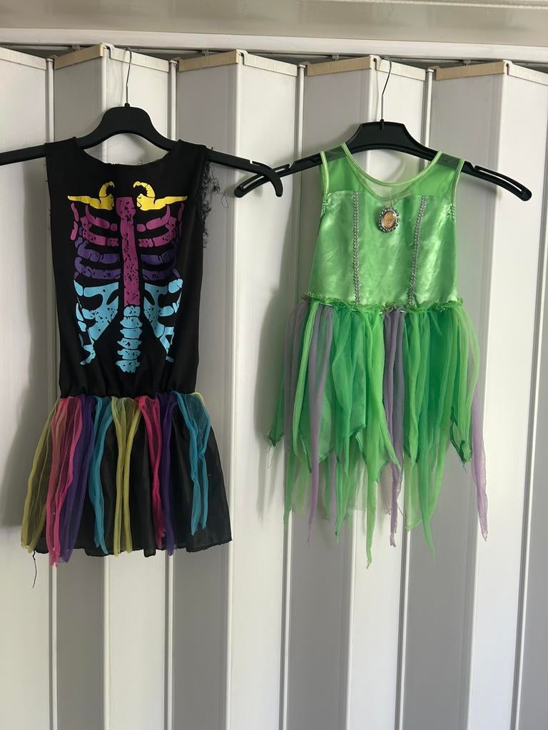 2 verkleed jurkjes mt 98-104.    Samen voor, Kinderen en Baby's, Carnavalskleding en Verkleedspullen, Ophalen of Verzenden, Zo goed als nieuw