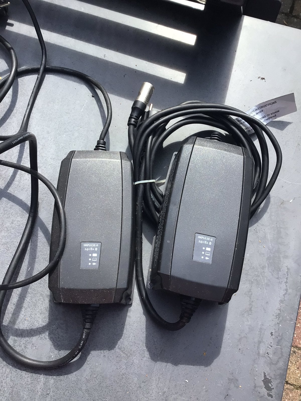 Acculader voor scootmobiel 6 stuks 24 volt 8 ampere, Ophalen of Verzenden, Zo goed als nieuw