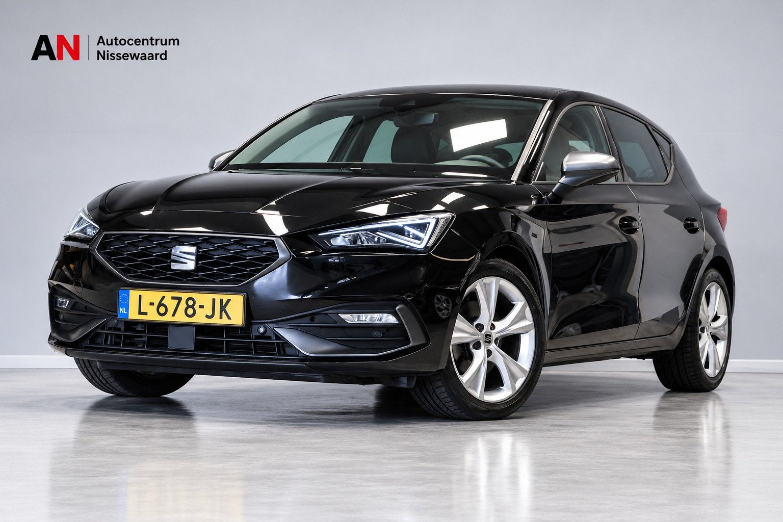 Seat Leon 1.0 TSI FR Business Intense|Virtual|Stoelverwrm|Ca, Auto's, Dealer onderhouden, Gebruikt, Leon, Leder en Stof