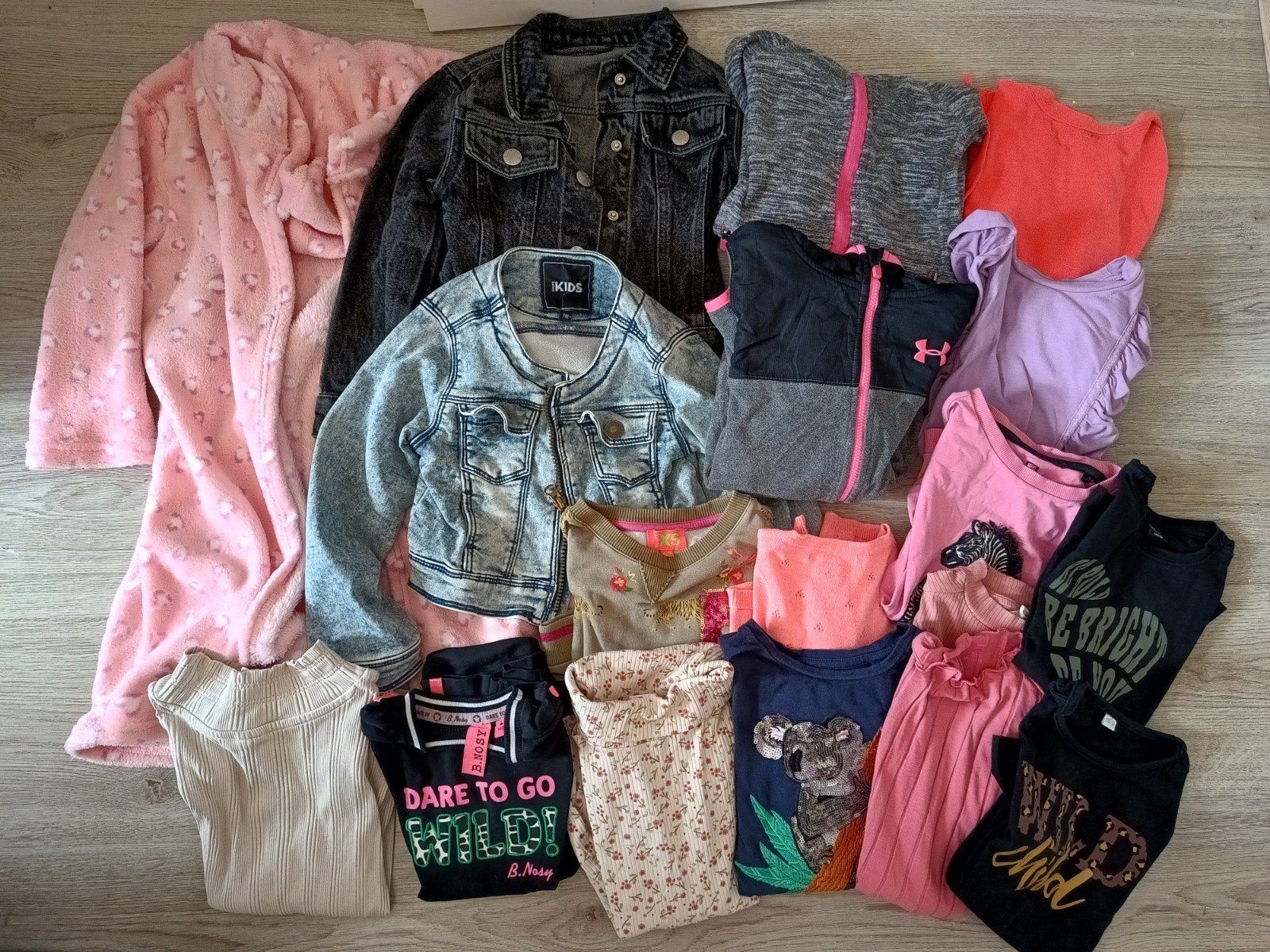 shirt met lange mouwen, vest, spijkerjasje, badjas 110/116, Ophalen of Verzenden, Meisje