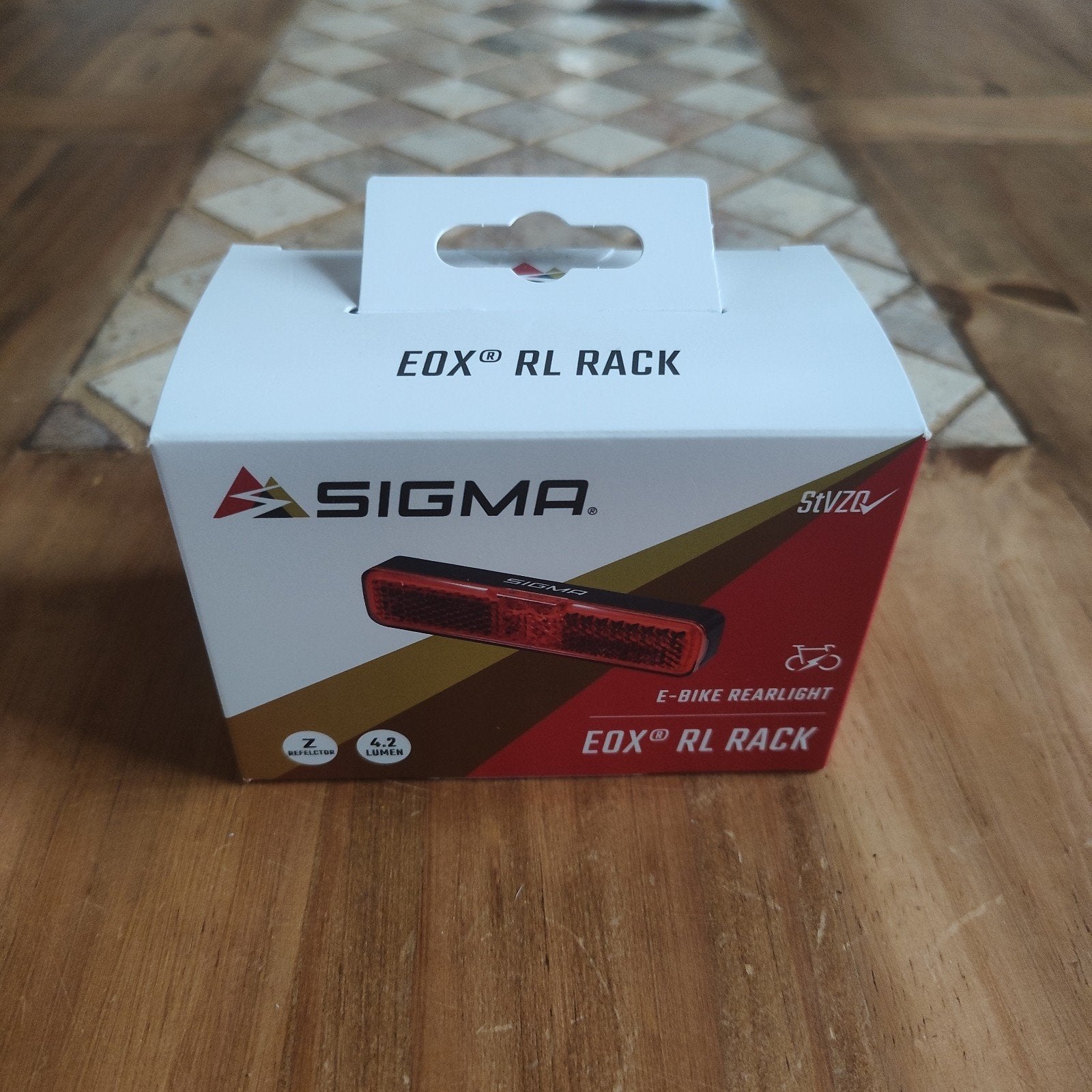 Nieuw Sigma EOX RL Rack achterlicht voor e-bikes, Ophalen of Verzenden, Nieuw, Batterij, Achterlicht