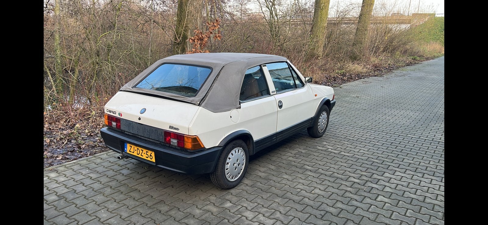 Fiat Ritmo Bertone Cabrio 85 | 1.5 | Italiaanse Oldtimer, foto 11