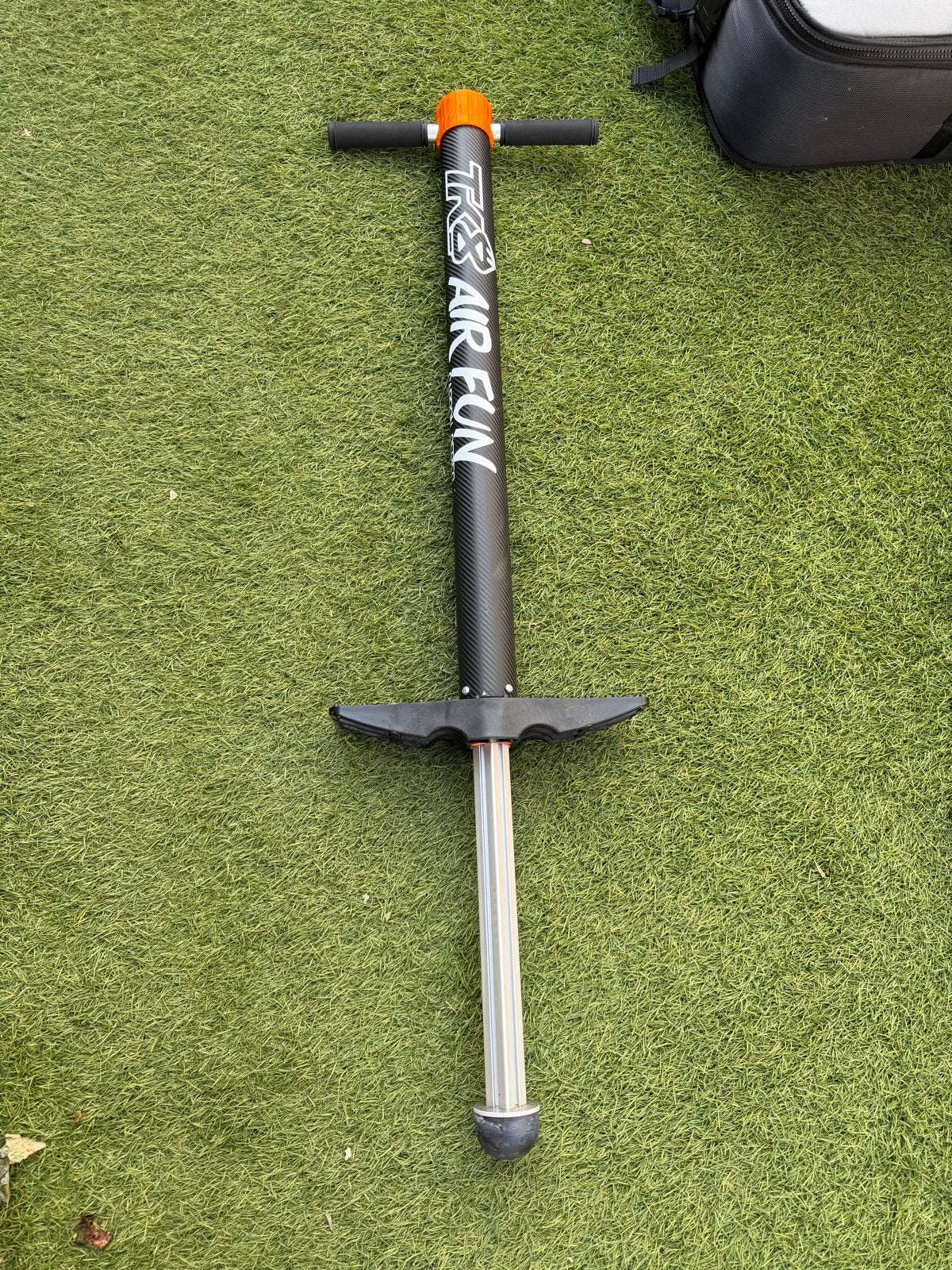 TK8 Air Pro Pogo Stick - Carbon Series, Verzenden, Zo goed als nieuw, Jongen of Meisje