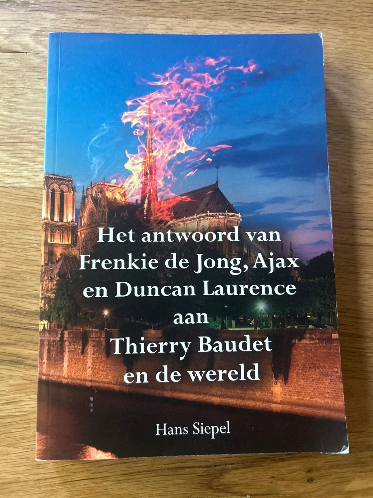 Het antwoord van Frenkie de Jong, Ajax en Duncan Laurence, Ophalen of Verzenden, Zo goed als nieuw, Nederland