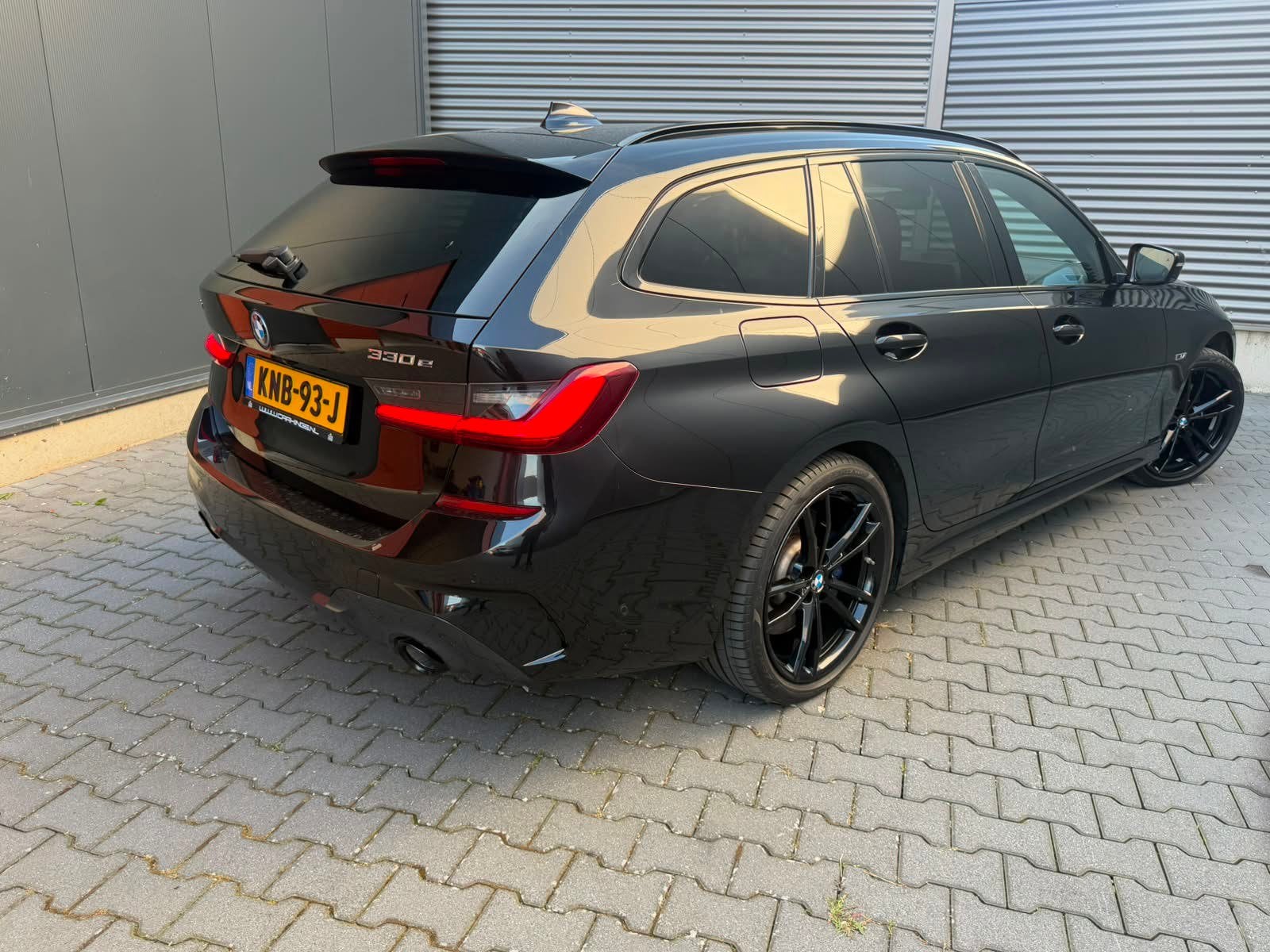 Foto 9 van BMW 3-serie Touring 330e xDrive High Executive LASER PANO 36