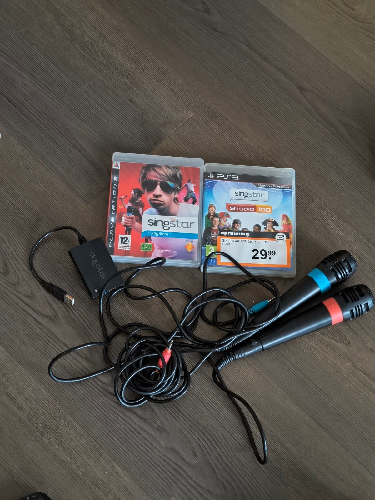 Singstar &Singstar Studio 100 PS3 met 2 microfoons en dongle, 3 spelers of meer, Ophalen of Verzenden, Muziek, Vanaf 3 jaar