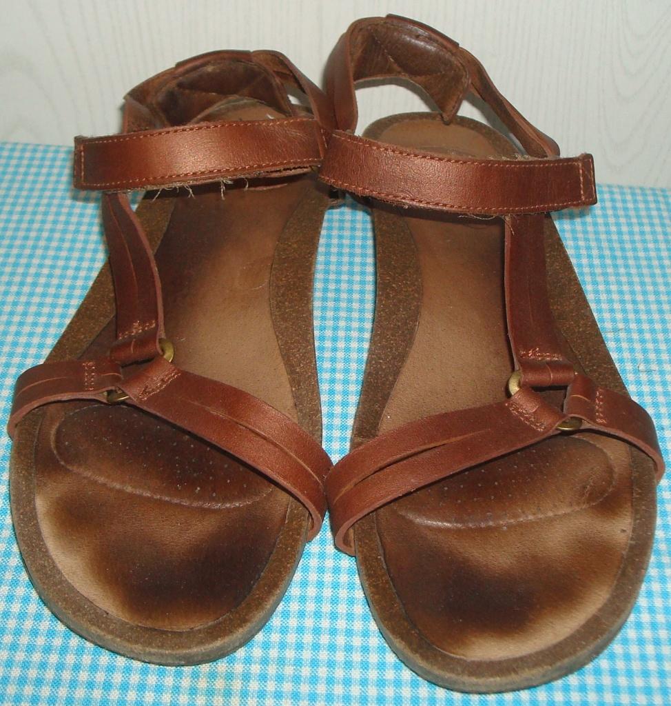 Maat 42 TEVA sandalen bruin leer lederen schoenen, Bruin, Teva, Gedragen, Sandalen of Muiltjes