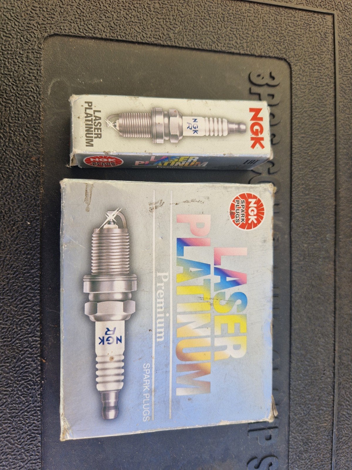 NGK PFR6B bougies voor Volvo 5-cilinder, Auto-onderdelen, Ophalen of Verzenden, Nieuw, Volvo