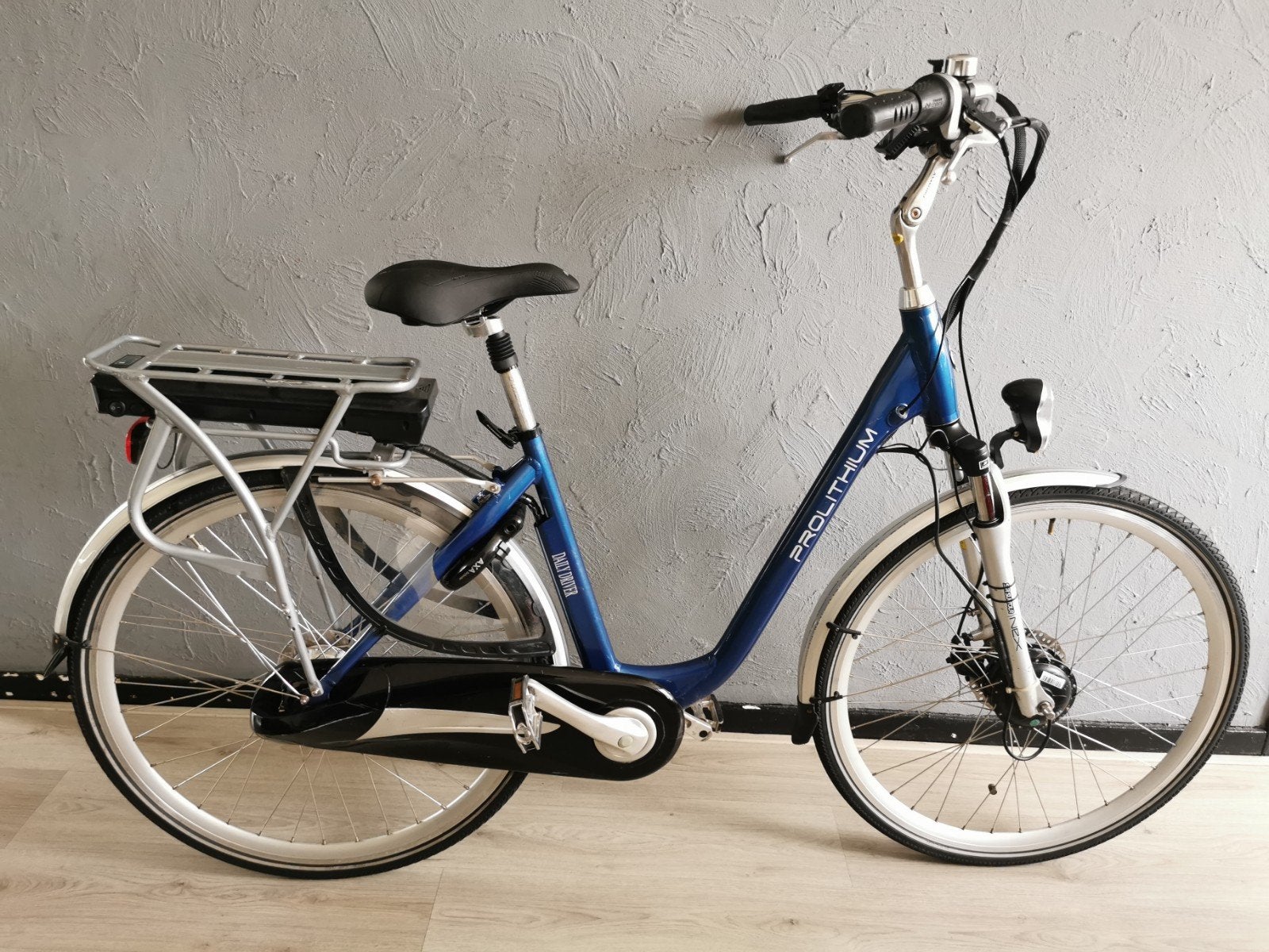 electrische damesfiets, 51 tot 55 cm, Ophalen of Verzenden, Zo goed als nieuw, Overige merken