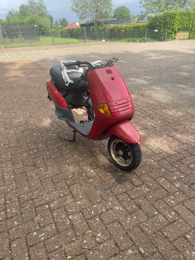 Skipper met swingarm, Ophalen of Verzenden, Zo goed als nieuw, Benzine, Overige modellen