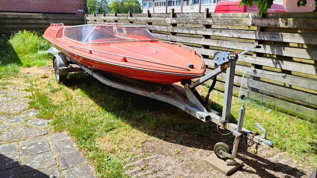 Broom Speedboot + Trailer | Opknapper met Potentie, Ophalen, Overige merken, Gebruikt, Overige brandstoffen