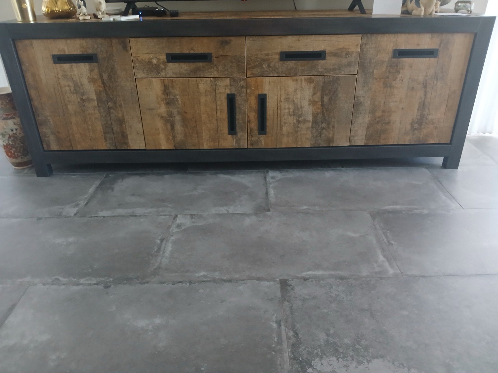 Mooi dressoir, breed 2.37 cm  hoog 80 cm diep 48 cm, Ophalen of Verzenden, Zo goed als nieuw, 25 tot 50 cm