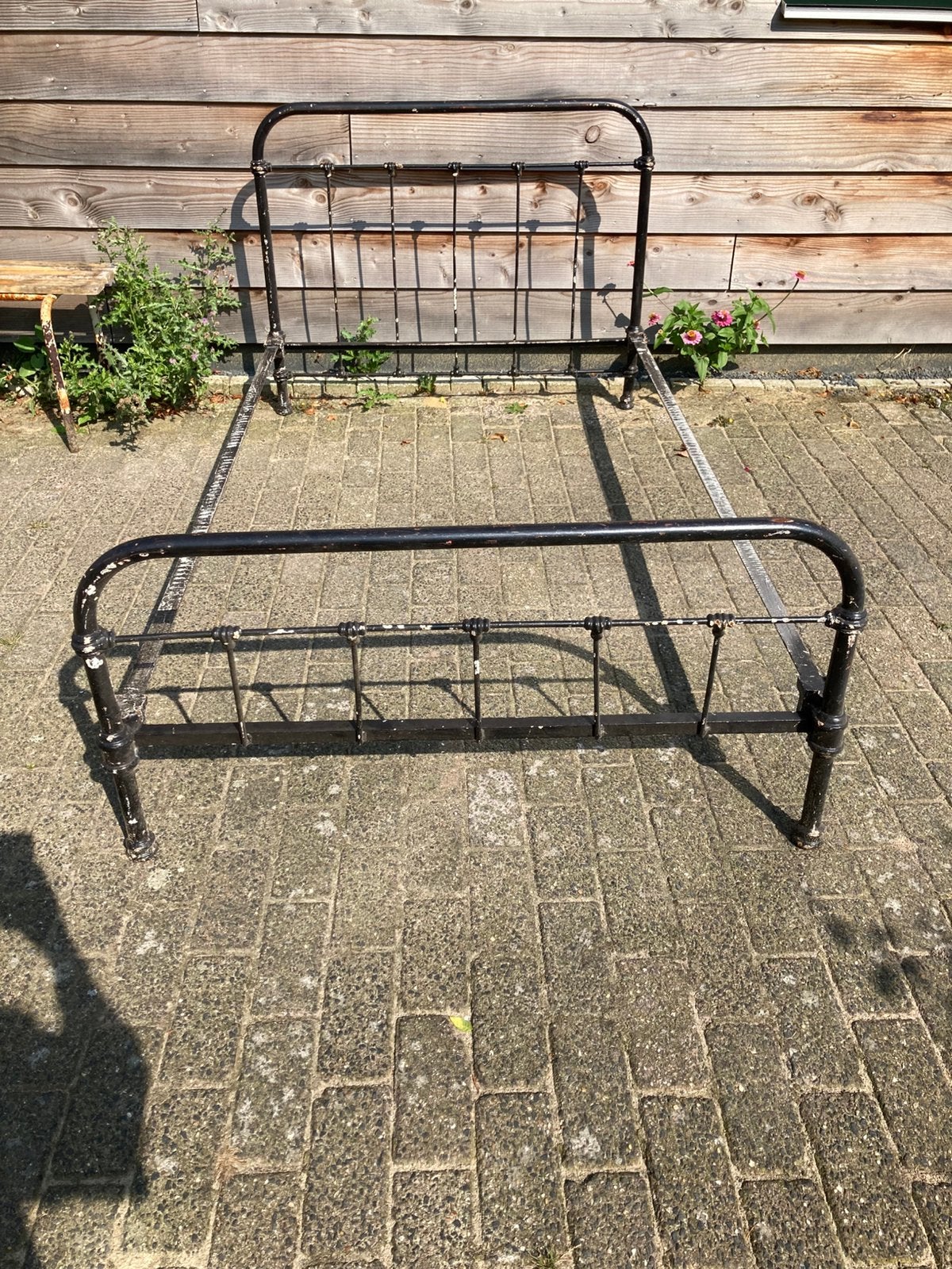 Antiek gietijzeren bed (310824), Ophalen